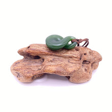 Load image into Gallery viewer, Kawakawa Single Pikorua / Twist Pendant