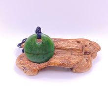 Load image into Gallery viewer, Kokopu Porohita Disc Pendant