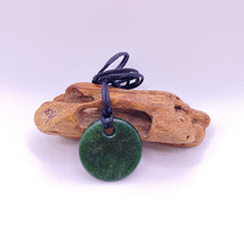 Load image into Gallery viewer, Porohita Disc Pendant