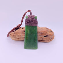 Load image into Gallery viewer, Kawakawa Cross-bound Toki Pendant
