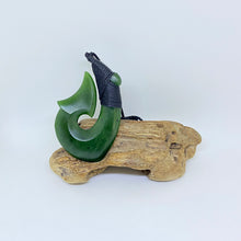 Load image into Gallery viewer, Kawakawa Pounamu Snood Bound Hei Matau Pendant