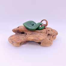Load image into Gallery viewer, Single Pikorua Twist Pendant