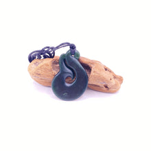 Load image into Gallery viewer, Whale Tail Hei Matau / Hook Pendant