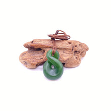 Load image into Gallery viewer, Kahurangi Single Pikorua, Twist Pendant