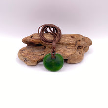 Load image into Gallery viewer, Small Kahurangi Porohita Pendant