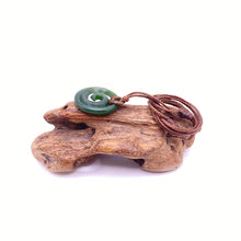 Load image into Gallery viewer, Putiput Koru Pendant