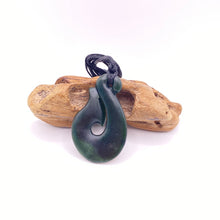 Load image into Gallery viewer, Hei Matau Pendant