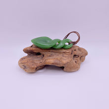 Load image into Gallery viewer, Kahurangi Double Pikorua / Twist Pendant