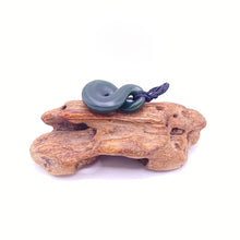 Load image into Gallery viewer, Dark Single Pikorua / Twist Pendant