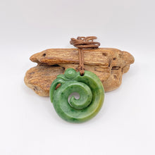 Load image into Gallery viewer, Manaia with Koru Tail