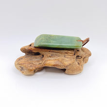 Load image into Gallery viewer, Putiputi Toki Pendant