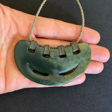 Load image into Gallery viewer, Unique Flower Jade Breastplate