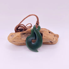 Load image into Gallery viewer, Kawakawa Hei Matau Pendant