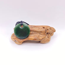 Load image into Gallery viewer, Kawakawa Porohita Pendant