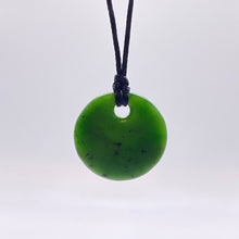 Load image into Gallery viewer, Kawakawa Porohita Pendant