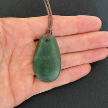 Load image into Gallery viewer, Kahurangi Roimata Drop Pendant
