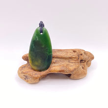 Load image into Gallery viewer, Dark Marsden Flower Jade Roimata Drop Pendant