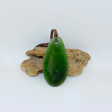 Load image into Gallery viewer, Roimata Drop Pendant
