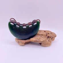 Load image into Gallery viewer, Ridge-bound Marsden Breastplate