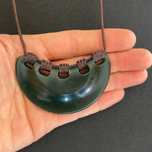 Load image into Gallery viewer, Ridge-bound Marsden Breastplate