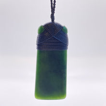 Load image into Gallery viewer, Rimu Cross-bound Toki Pendant