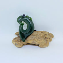 Load image into Gallery viewer, Manaia Pendant