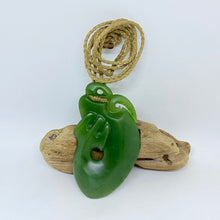 Load image into Gallery viewer, Large Kahurangi Manaia