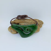 Load image into Gallery viewer, Breastplate Koru