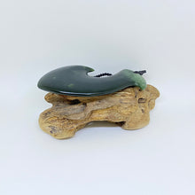 Load image into Gallery viewer, Large Dark Hei Matau Pendant