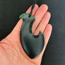 Load image into Gallery viewer, Large Dark Hei Matau Pendant