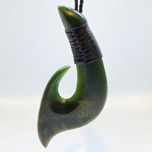 Load image into Gallery viewer, Large Ridge Bound Hei Matau Pendant