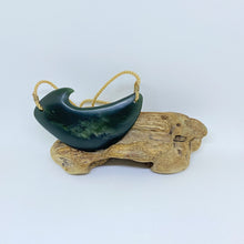 Load image into Gallery viewer, Hook Breastplate