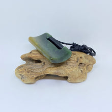 Load image into Gallery viewer, Oblong Marsden Flower Jade Breastplate