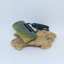 Load image into Gallery viewer, Oblong Marsden Flower Jade Breastplate