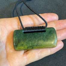 Load image into Gallery viewer, Oblong Marsden Flower Jade Breastplate