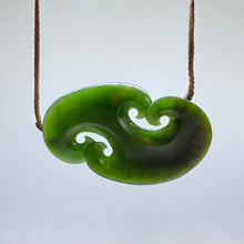 Load image into Gallery viewer, Pendant with 4 Koru