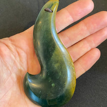 Load image into Gallery viewer, Large Marsden Flower Jade Hei Matau Pendant