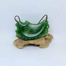 Load image into Gallery viewer, Breastplate Manaia