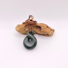 Load image into Gallery viewer, Large Single Pikorua Twist Pendant
