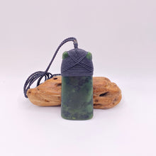 Load image into Gallery viewer, Kokopu Cross-bound Toki Pendant
