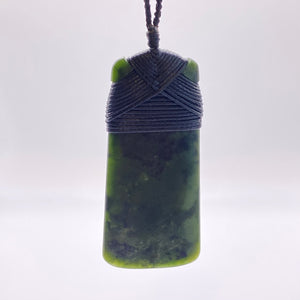 Kokopu Cross-bound Toki Pendant