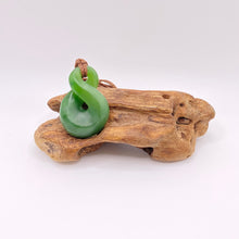 Load image into Gallery viewer, Kahurangi Single Pikorua, Twist Pendant
