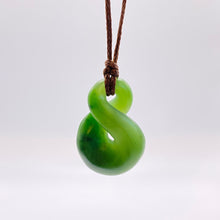 Load image into Gallery viewer, Kahurangi Single Pikorua, Twist Pendant
