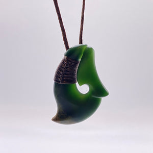 Putiputi Ridge-Bound Hei Matau Hook Pendant