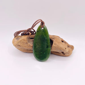 Kawakawa Roimata Drop Pendant