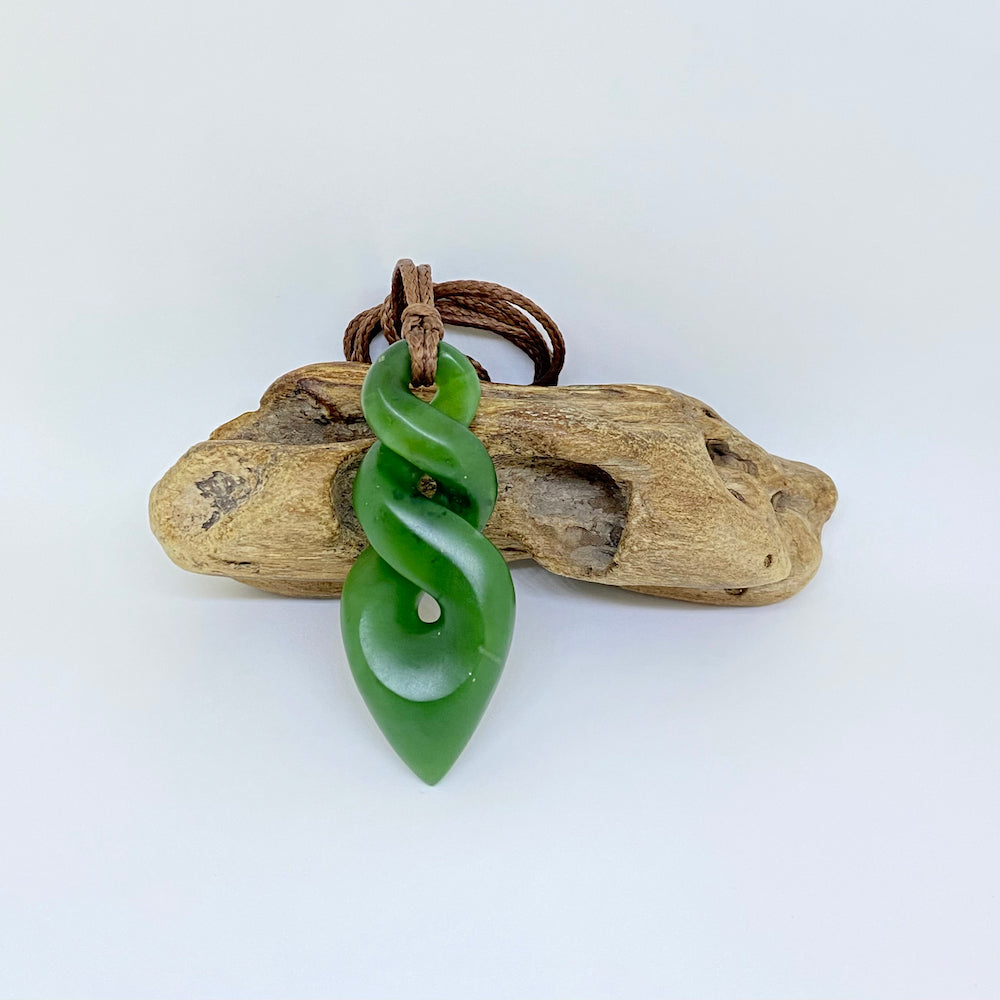 Pikorua / Twist – Garth Wilson Jade, West Coast, New Zealand