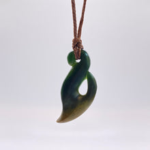 Load image into Gallery viewer, Small Hei Matau Hook Pendant
