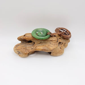 Kokopu Medium Koru Pendant