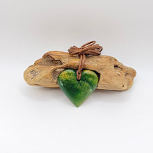 Load image into Gallery viewer, Marsden Flower Jade Heart Pendant
