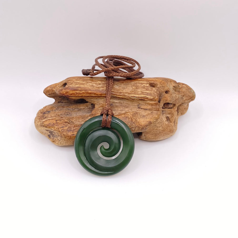 Kawakawa Koru Pendant
